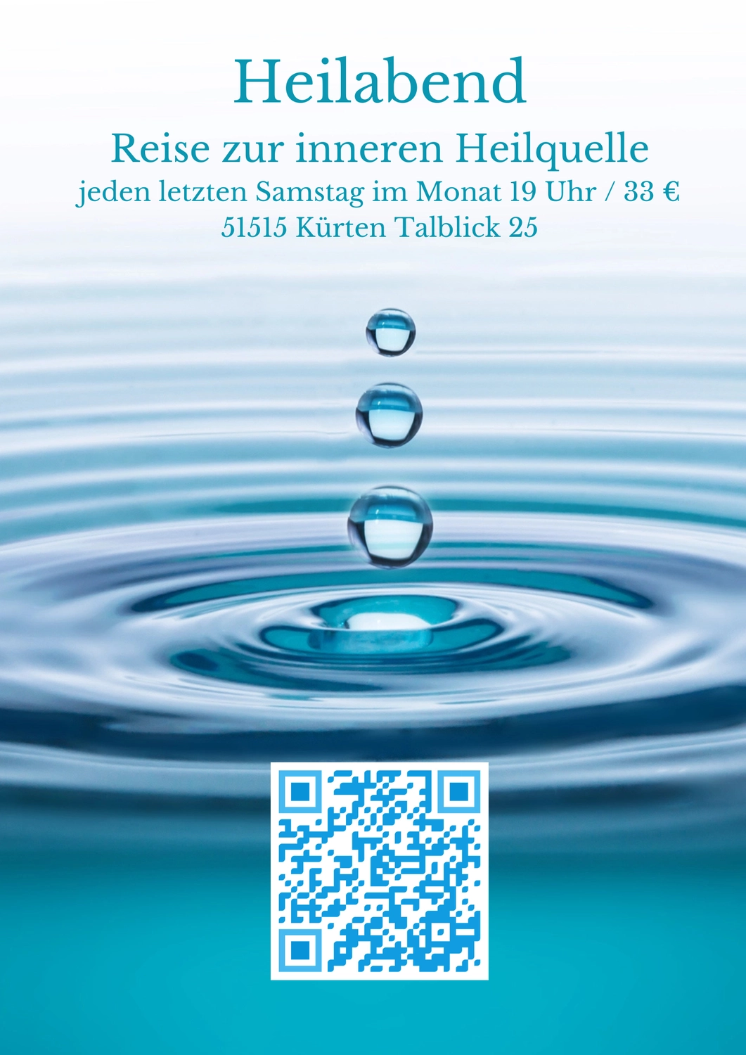 Freie Frau atmet saubere Luft in der Natur Wald. Glückliches Mädchen von hinten mit offenen Armen im Glück. Frische Outdoor-Wälder, Wellness gesunden Lebensstil Konzept